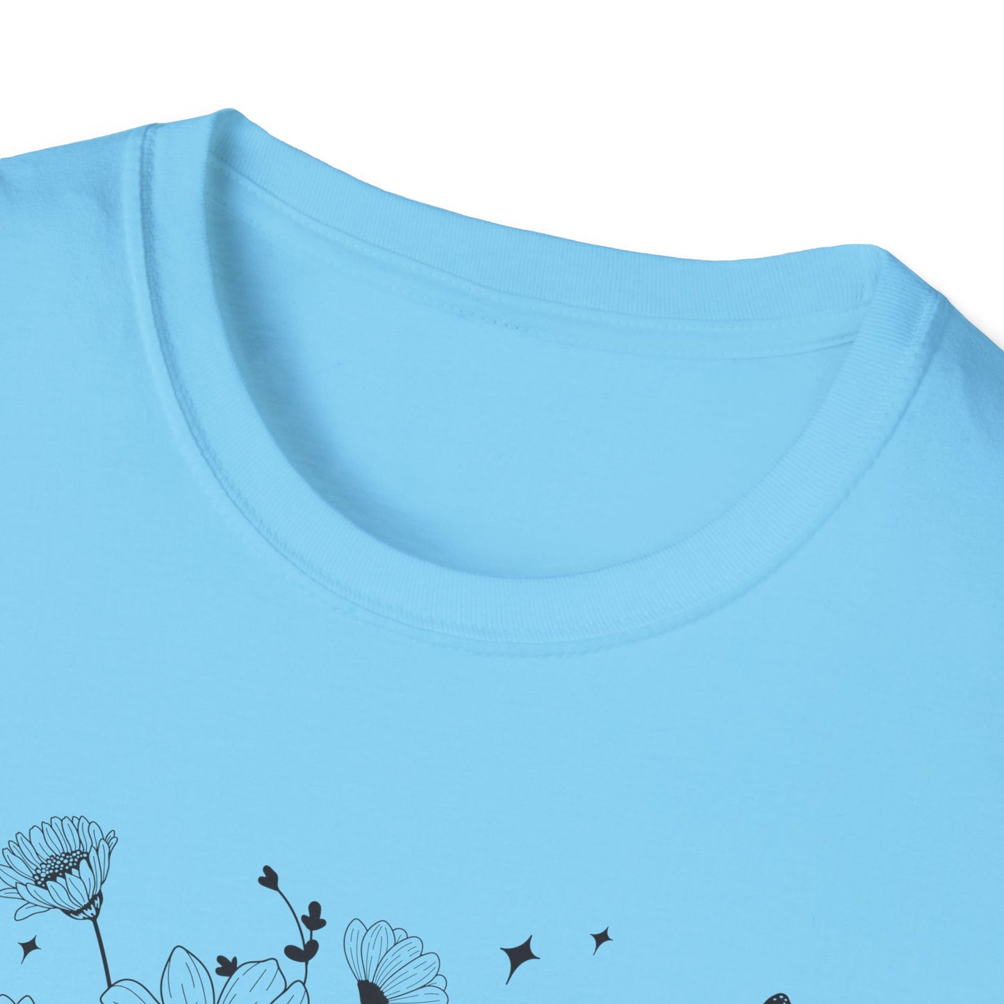 Floral Mama Vibes Tee – Bloom with Love Perfect Gift for Mother's Day