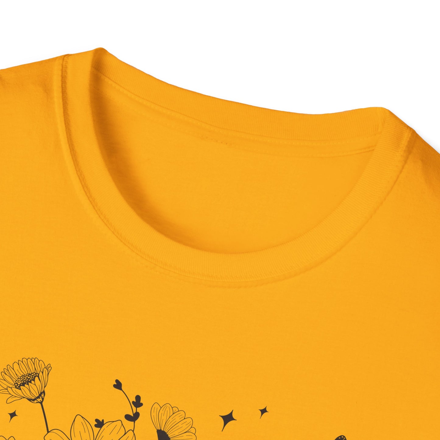 Floral Mama Vibes Tee – Bloom with Love Perfect Gift for Mother's Day