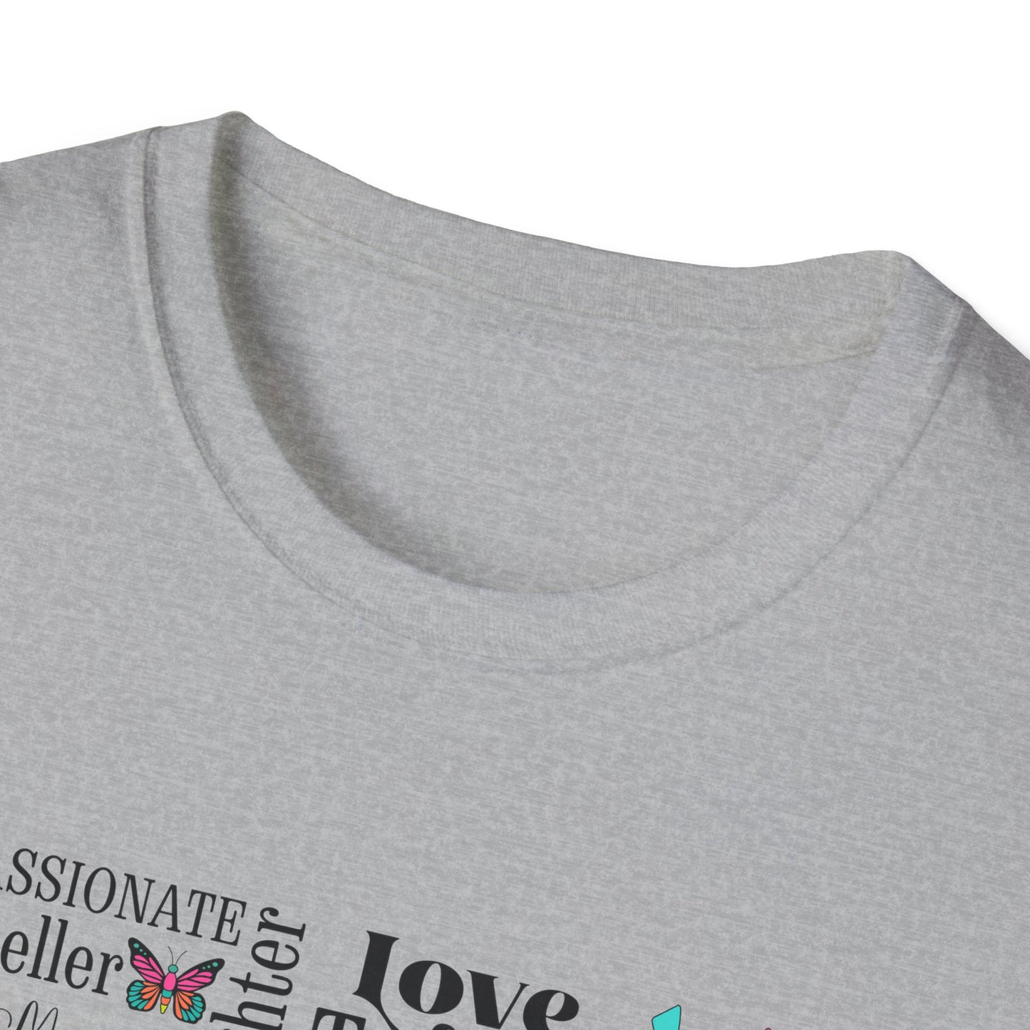 Mom Magic – Retro Rainbow Mother's Day  Softstyle T-Shirt